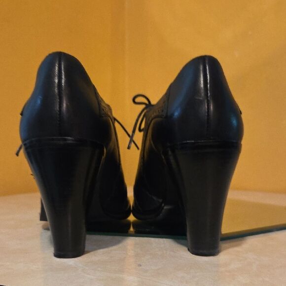 Chadwicks Black Ankle Booties - Picture 11 of 12